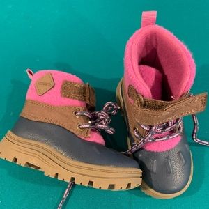 Carters snow boots